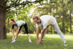 stretching, exercitii de intindere acasa ori in aer liber